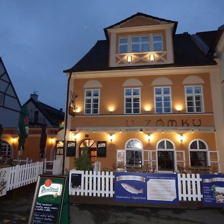 Penzion - Restaurant U Zamku Bečov nad Teplou Eksteriør billede